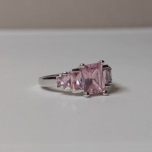Very Pretty Pink And Silver Tone Ring Size 8.75